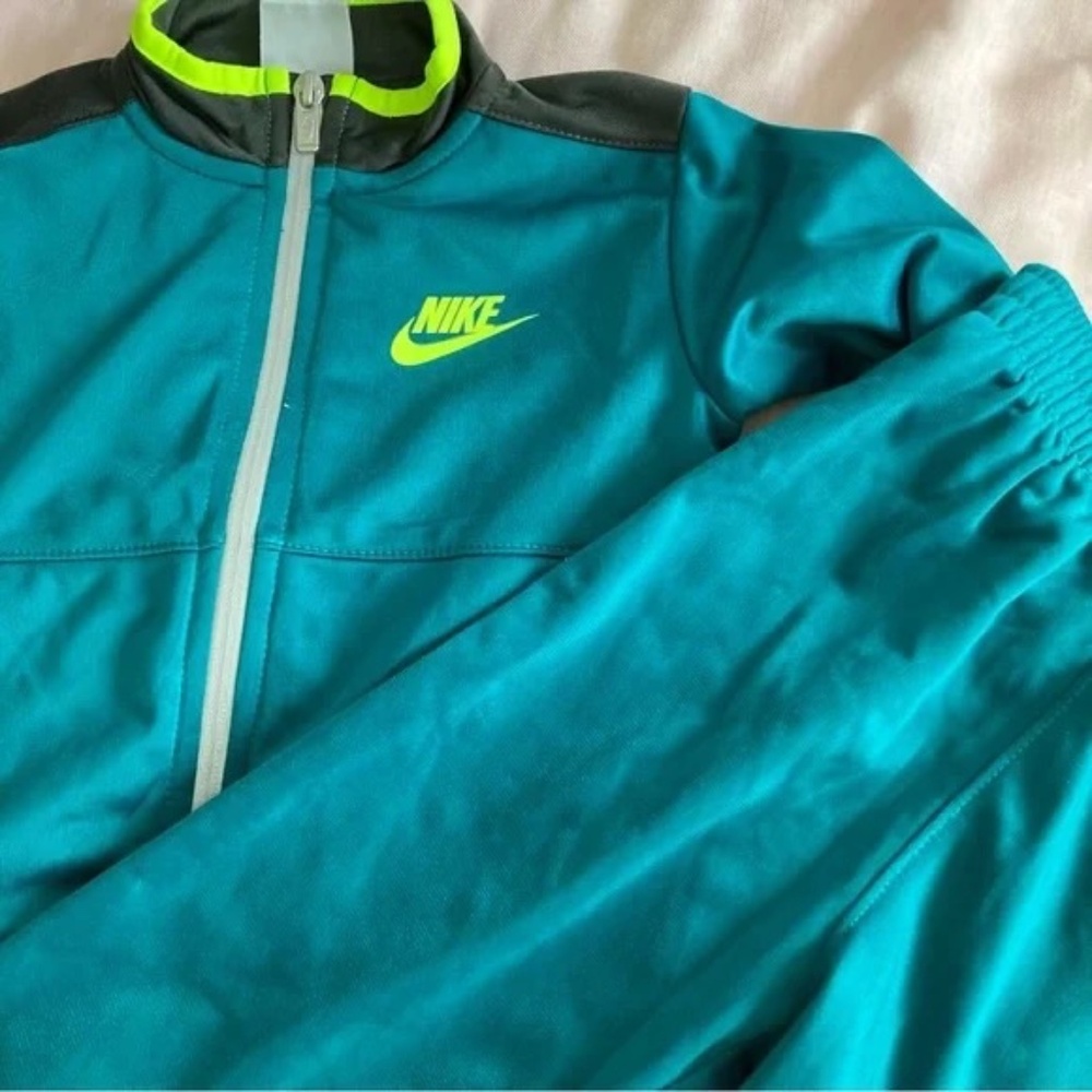 Nike Jacket Pant Set Super Stylish Neon Outfit 6249 - Picture 2 of 5